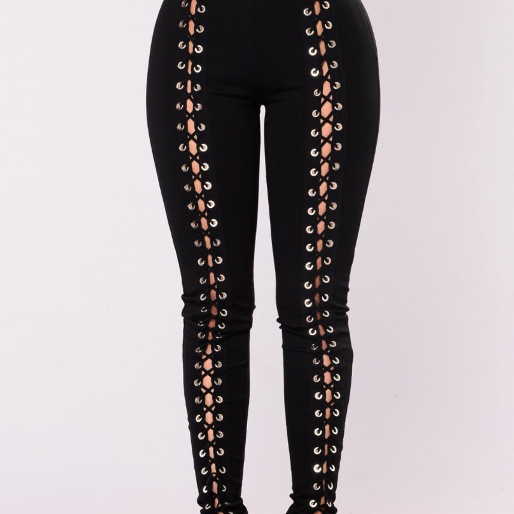 Fashion nova “X and O’s lace up pants “